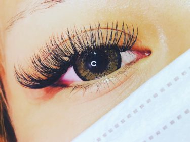 ボリュームラッシュ付け放題！200束